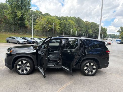 Used 2026 Honda Pilot Touring image 20