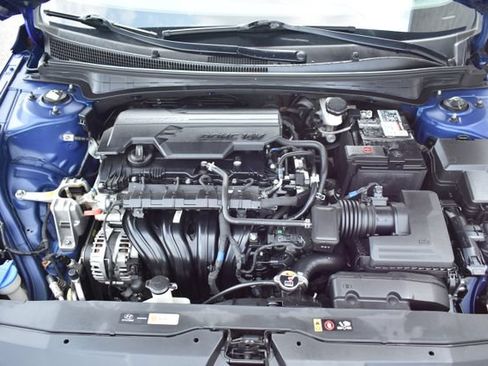 Used 2023 Hyundai Elantra SEL w/ Convenience Package FWD image 46