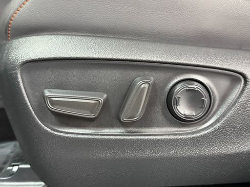 Used 2024 Toyota Sienna XSE image 31