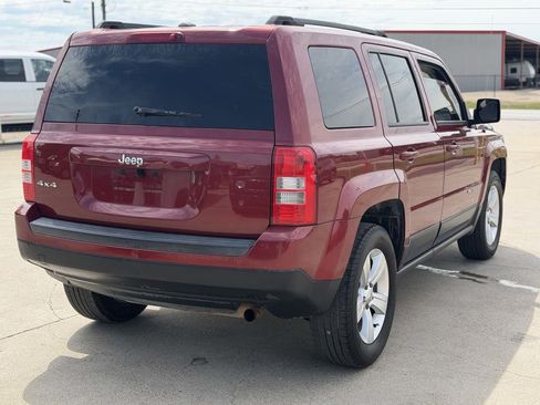 Used 2014 Jeep Patriot Sport w/ Power Value Group AWD/4WD image 5