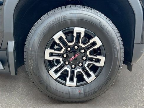 New 2026 GMC Sierra EV Elevation image 19