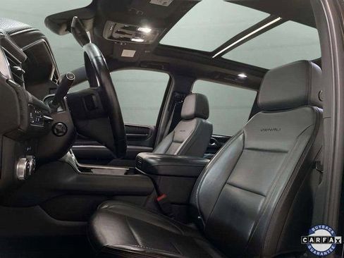 Used 2023 GMC Yukon XL Denali image 22