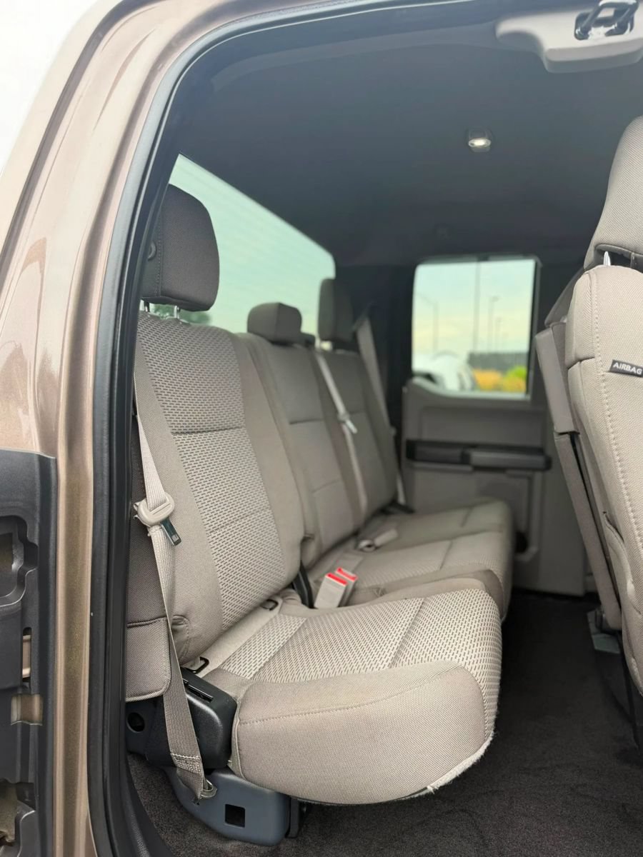 Used 2018 Ford F150 XLT w/ Equipment Group 302A Luxury AWD/4WD image 12
