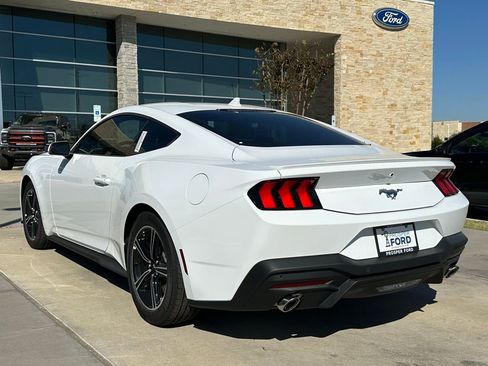 New 2025 Ford Mustang Premium image 36