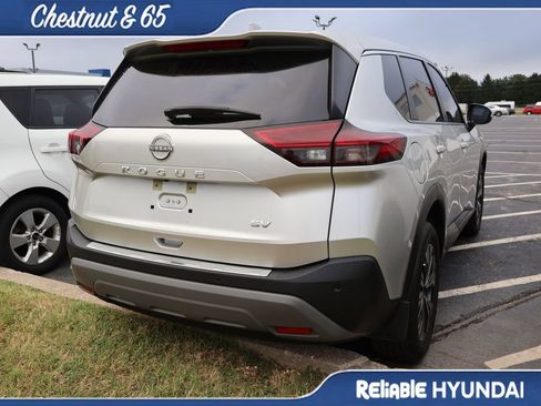 Used 2023 Nissan Rogue SV FWD image 20