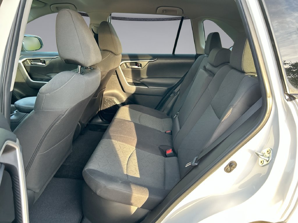 Certified 2024 Toyota RAV4 XLE AWD/4WD image 30
