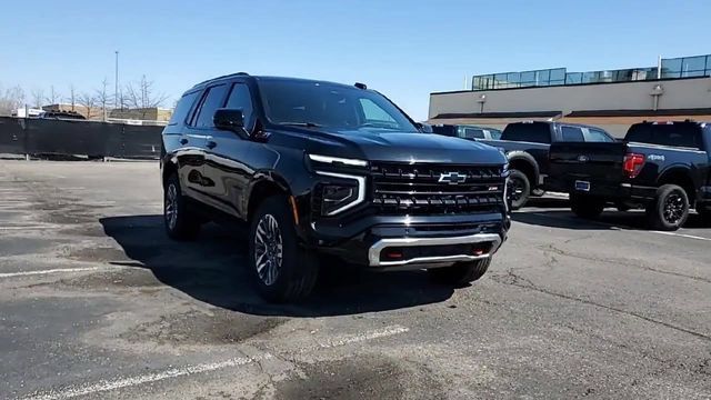 Certified 2025 Chevrolet Tahoe Z71 AWD/4WD image 2