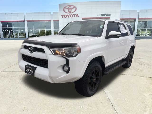 Used 2015 Toyota 4Runner SR5 Premium AWD/4WD image 15