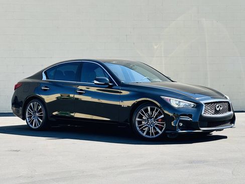 Used 2018 INFINITI Q50 Red Sport 400 w/ Proactive Package RWD image 2