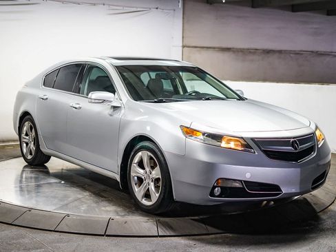 Used 2014 Acura TL SH-AWD image 3