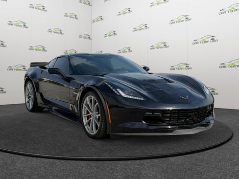 Used 2019 Chevrolet Corvette Grand Sport w/ Carbon Flash Badge Package image 11