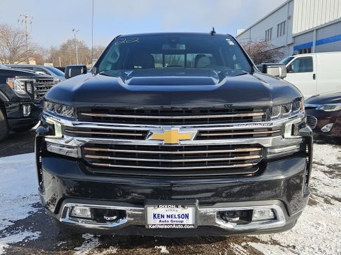 Used 2022 Chevrolet Silverado 1500 High Country image 2
