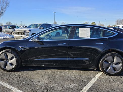 Used 2019 Tesla Model 3 Standard Range image 13