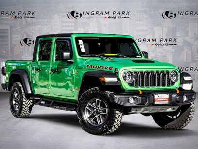 Used 2025 Jeep Gladiator Mojave w/ Dual Top Group