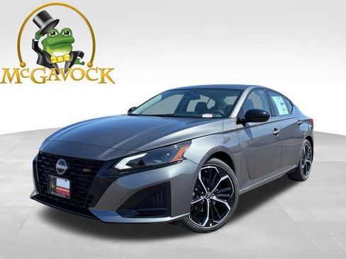 New 2026 Nissan Altima 2.5 SR FWD image 1