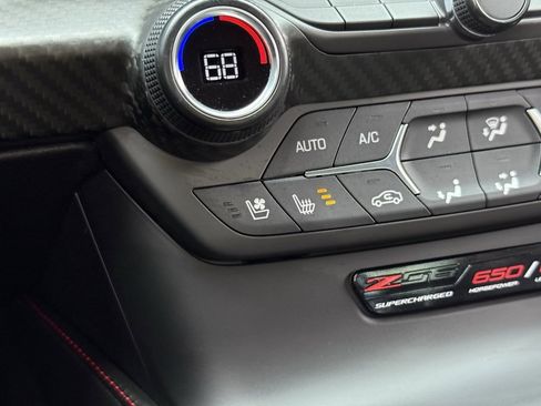 Used 2019 Chevrolet Corvette Z06 image 6