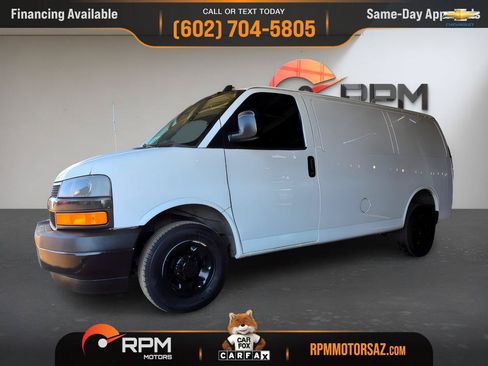 Used 2021 Chevrolet Express 2500 w/ Driver Convenience Package RWD image 2