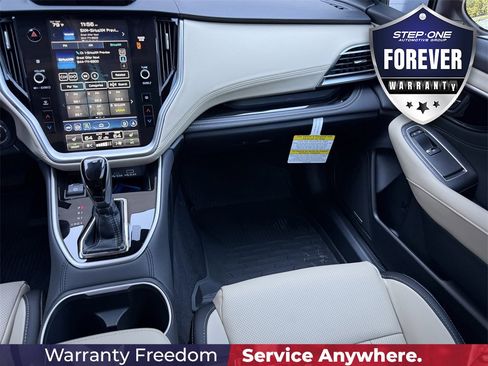 New 2025 Subaru Outback Limited image 15