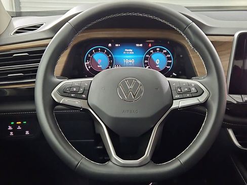 New 2026 Volkswagen Atlas SE AWD/4WD image 24