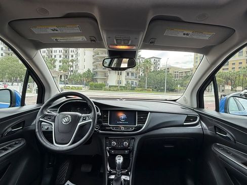 Used 2018 Buick Encore Essence AWD/4WD image 11