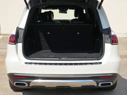 Used 2020 Mercedes-Benz GLS 450 4MATIC image 10