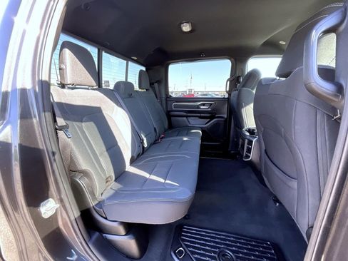 Used 2021 RAM 1500 Big Horn image 18
