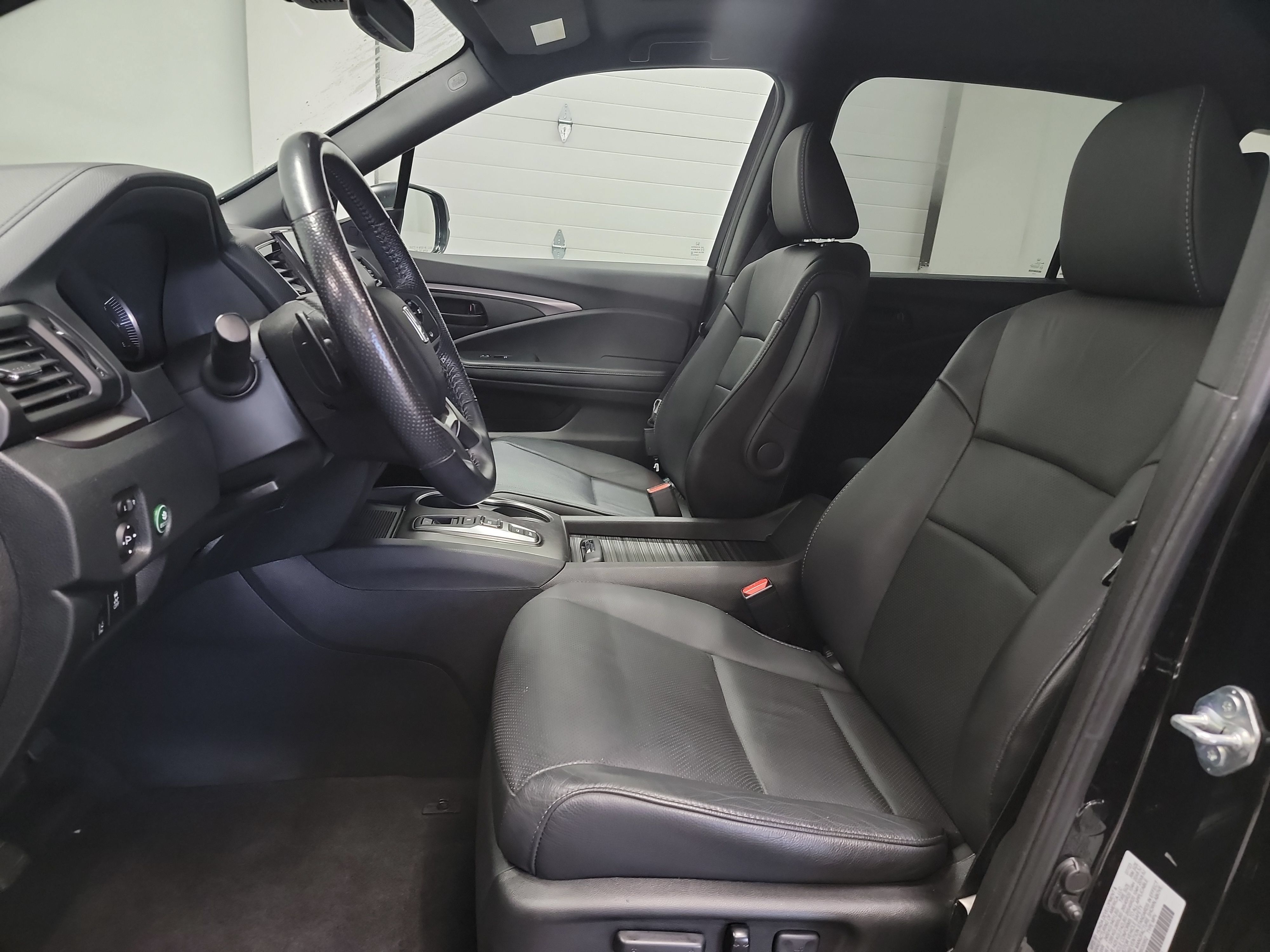 Certified 2023 Honda Passport EX-L image 12