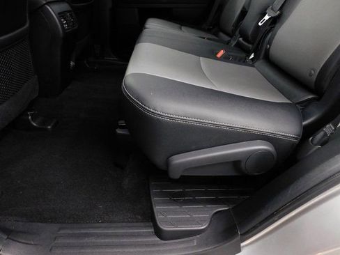 Used 2021 Toyota 4Runner SR5 Premium image 27