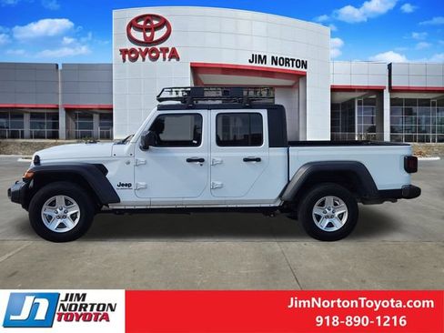Used 2020 Jeep Gladiator Sport w/ Quick Order Package 24S AWD/4WD image 4