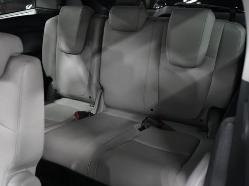 Used 2021 Honda Odyssey EX-L image 23