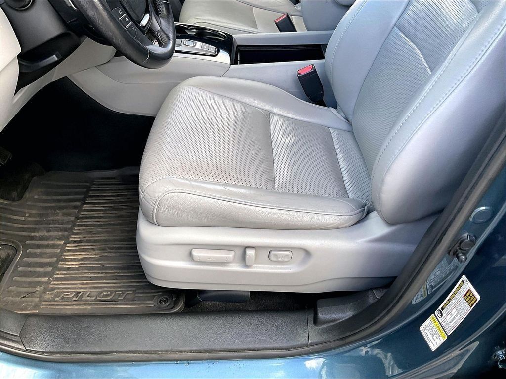 Used 2016 Honda Pilot Elite image 35