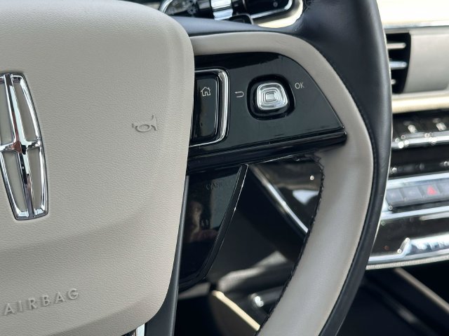 Used 2025 Lincoln Corsair Grand Touring w/ Equipment Group 302A AWD/4WD image 30