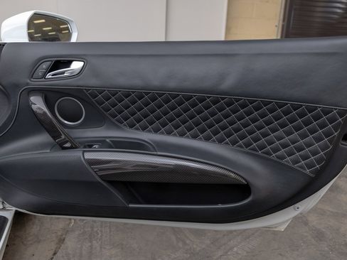 Used 2014 Audi R8 V10 image 24