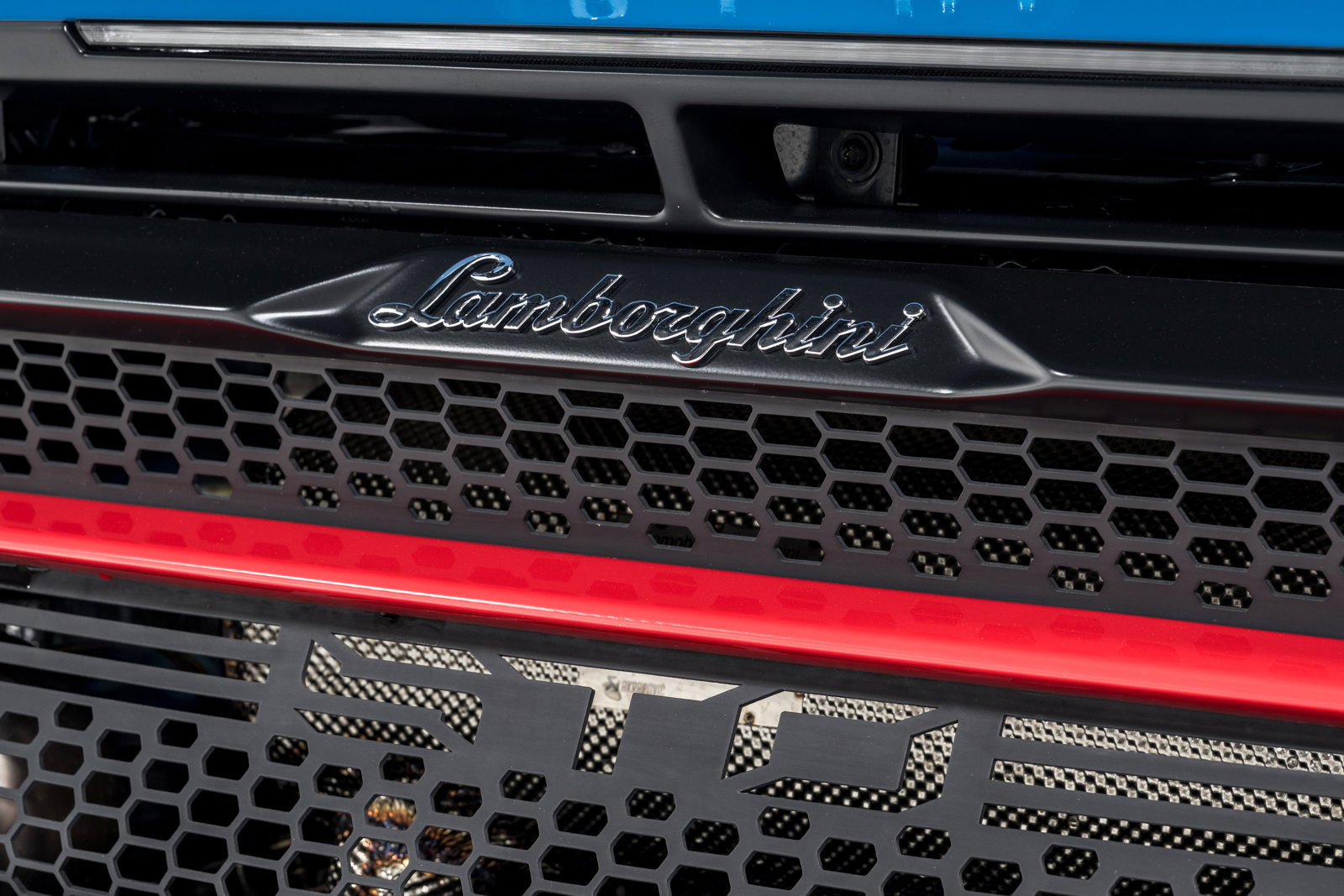 Used 2024 Lamborghini Huracan STO RWD image 51