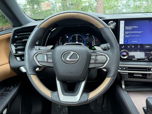 Used 2024 Lexus RX 350 w/ Convenience Package AWD/4WD image 34