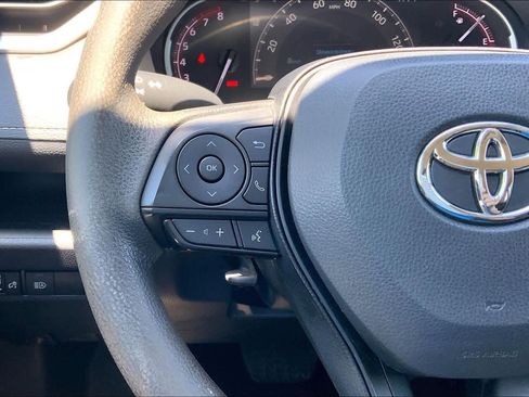 Used 2024 Toyota RAV4 XLE FWD image 23