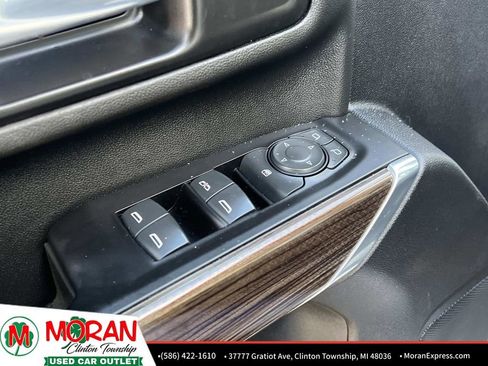 Used 2021 Chevrolet Silverado 2500 LT w/ Convenience Package image 16