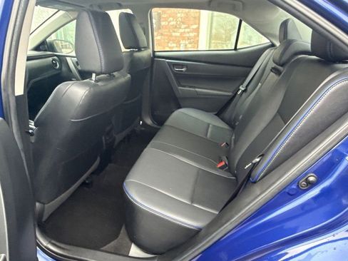 Used 2018 Toyota Corolla XSE image 14