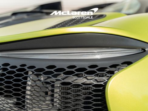 Used 2025 McLaren Artura Spider image 16