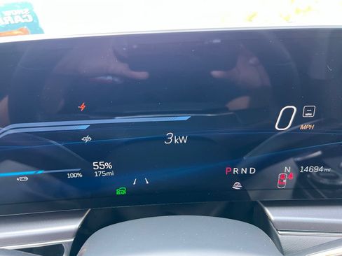 Used 2024 Cadillac Lyriq Tech AWD/4WD image 39