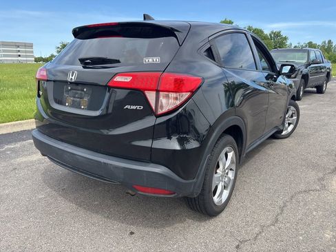Used 2016 Honda HR-V EX image 12