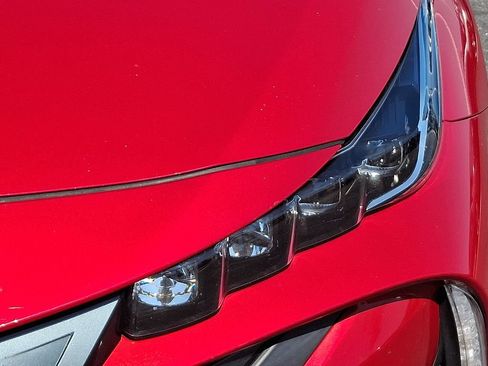 Certified 2020 Toyota Prius Prime XLE FWD image 9