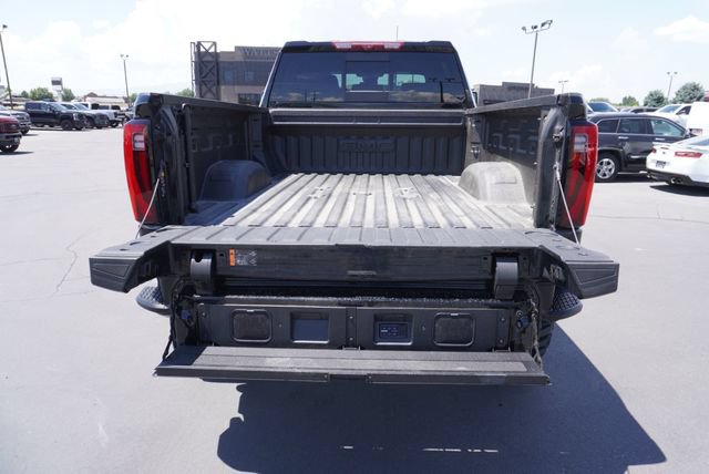 Used 2025 GMC Sierra 2500 Denali Ultimate AWD/4WD image 12