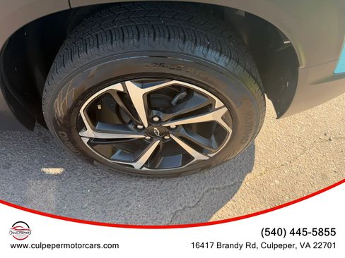 Used 2021 Chevrolet TrailBlazer RS w/ Sun and Liftgate Package AWD/4WD image 28