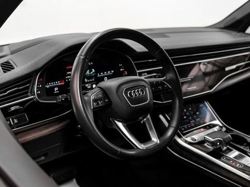 Used 2023 Audi Q7 3.0T Prestige w/ Prestige Package AWD/4WD image 13