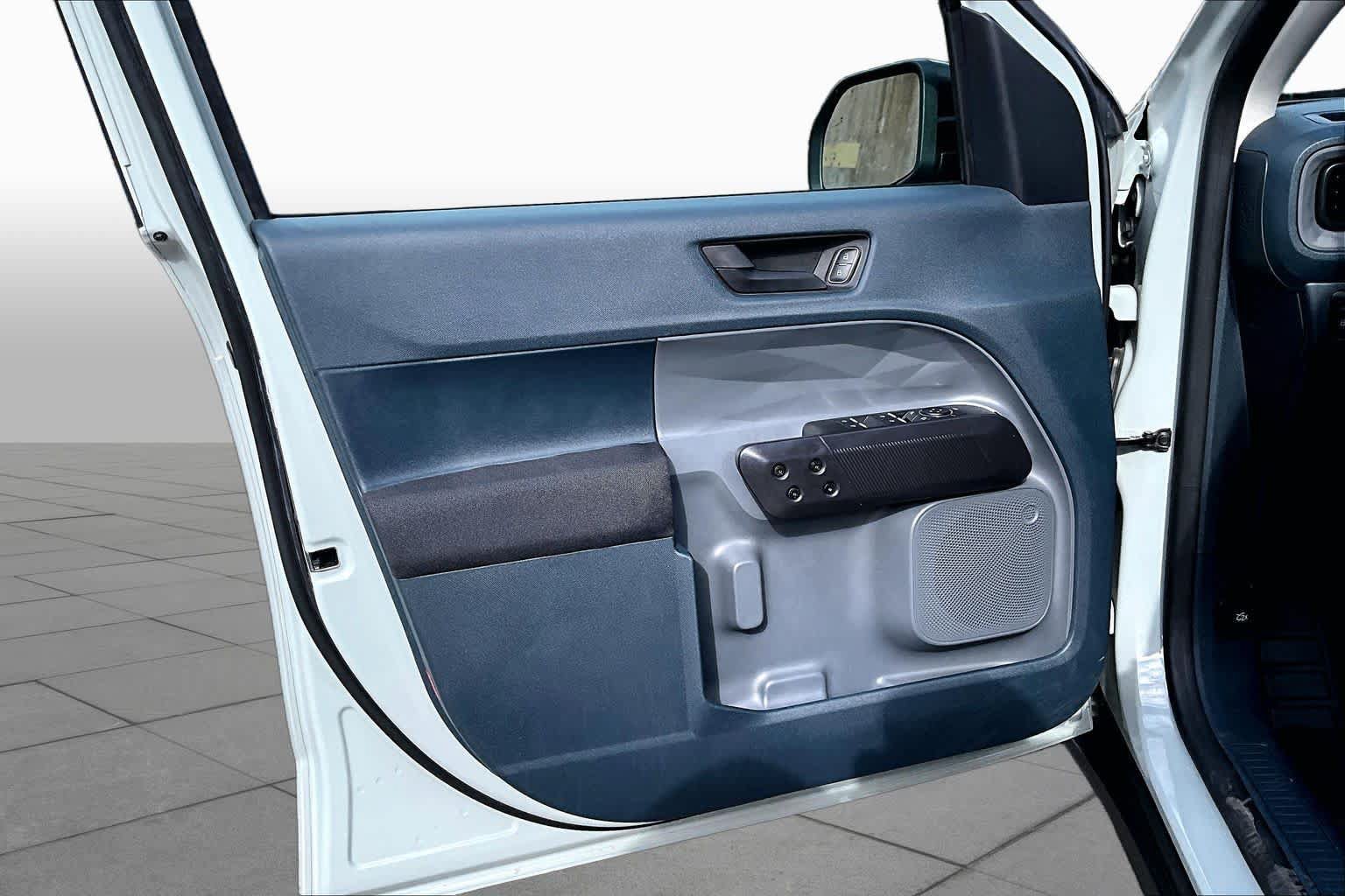 Certified 2024 Ford Maverick XL FWD image 22