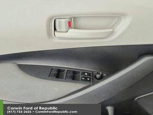Used 2024 Toyota Corolla LE image 20