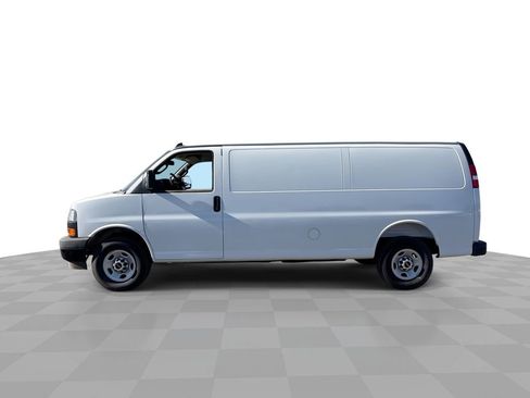 New 2025 GMC Savana 2500 Extended w/ Driver Convenience Package image 6
