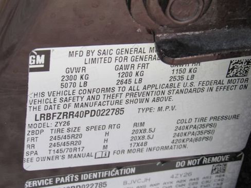 Used 2023 Buick Envision Avenir FWD image 22
