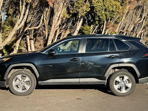 Used 2023 Toyota RAV4 XLE image 7